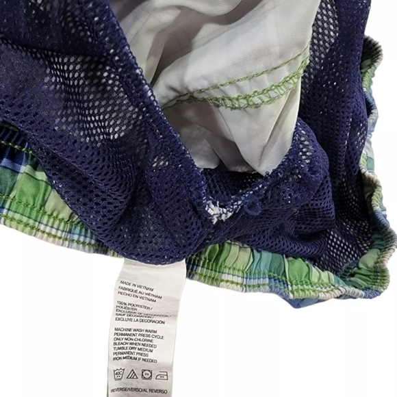 Izod Men's Lined Swim Trunks - Picture 6 of 6